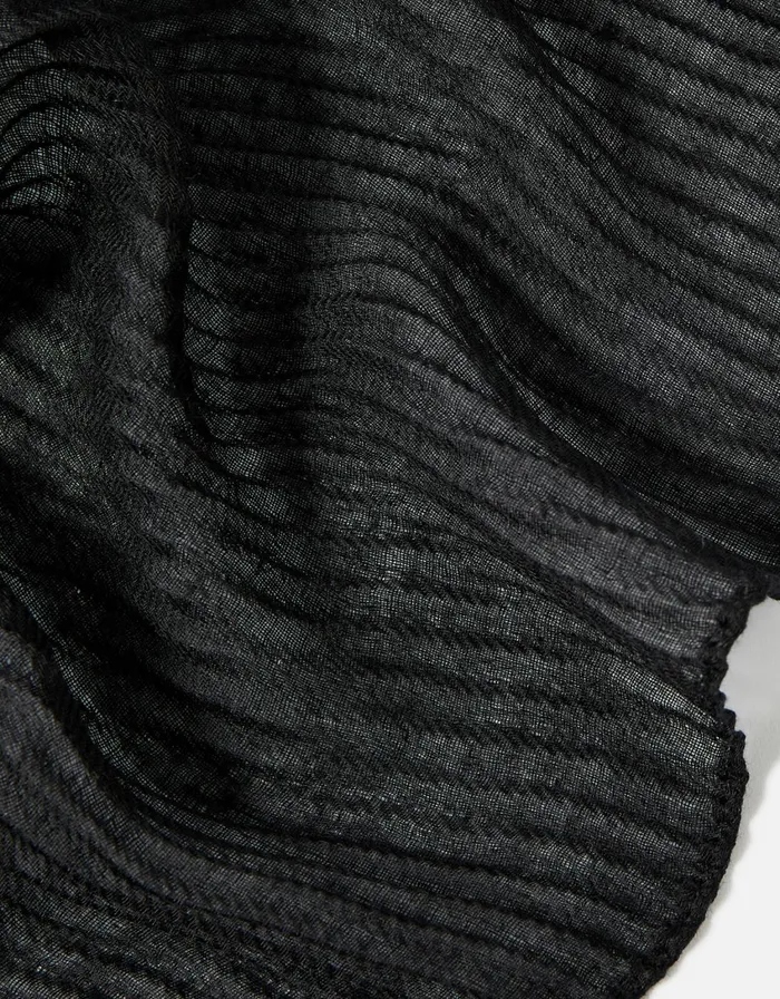 Accessorize Lightweight Pleat Scarf Black Black Women Scarves