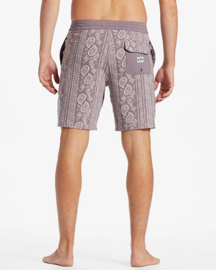 Billabong Lo Tide Boardshorts Sundays Lo Tide 19034 Boardshorts Plum 8211 Men