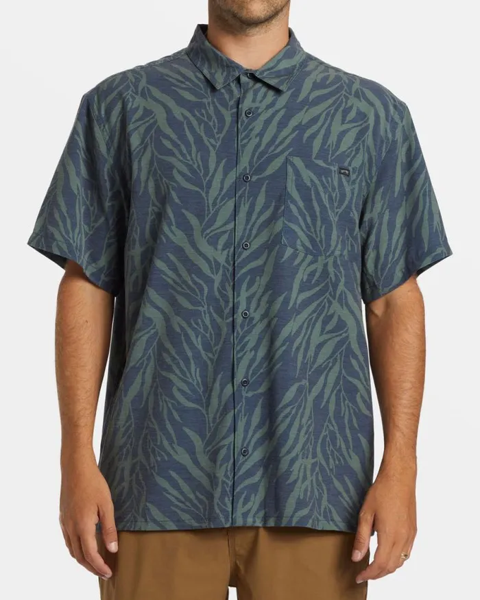 Billabong Shirts ADiv Surftrek Trail Short Sleeve Shirt Dusty Navy 8211 Men