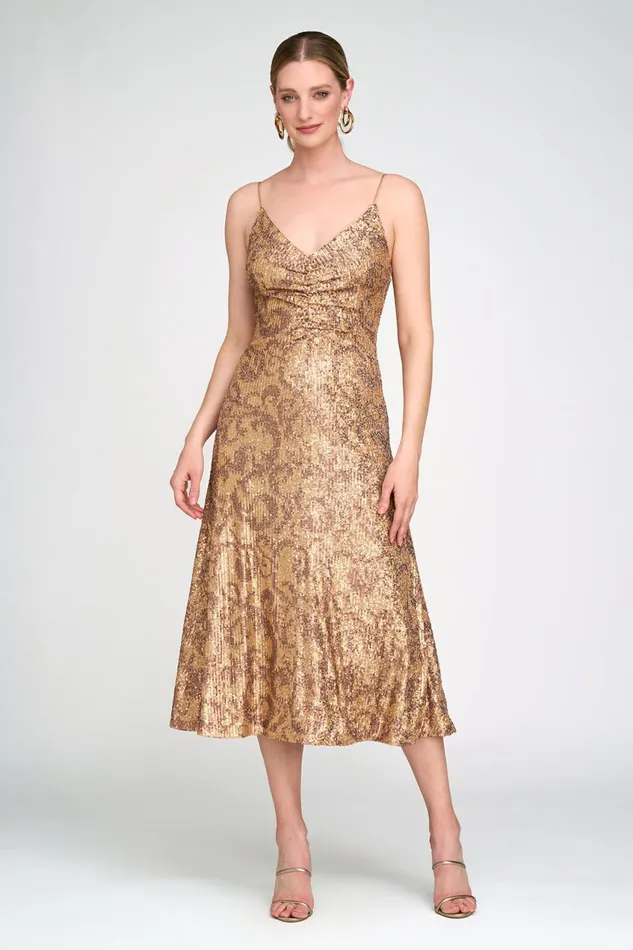 Dresses Women Halston Essence Gown In Leo Sequin Gold