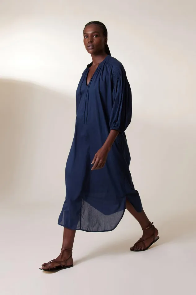 Dresses Women Leon and Harper Rire Plain Dress Black Iris