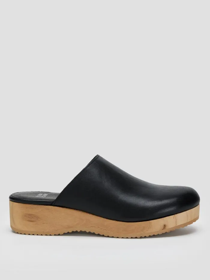 Eileen Fisher Shoes Smooth Leather Clog Black 8211 Shop