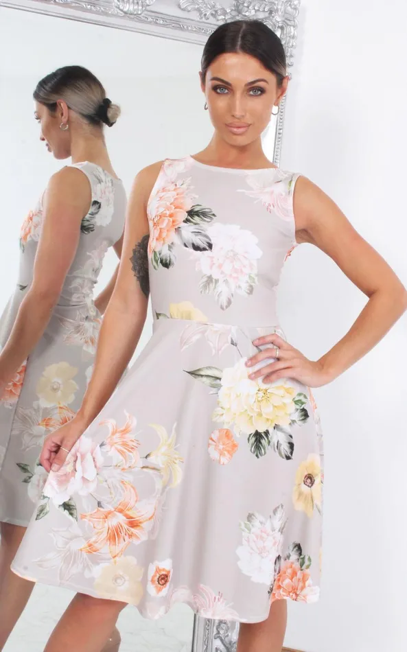 Elisha Grey Floral Sleeveless Skater Dress Women Missfiga Skater Dresses Elisha Grey Floral Sleeveless Skater Dress Women Missfiga Skater Dresses