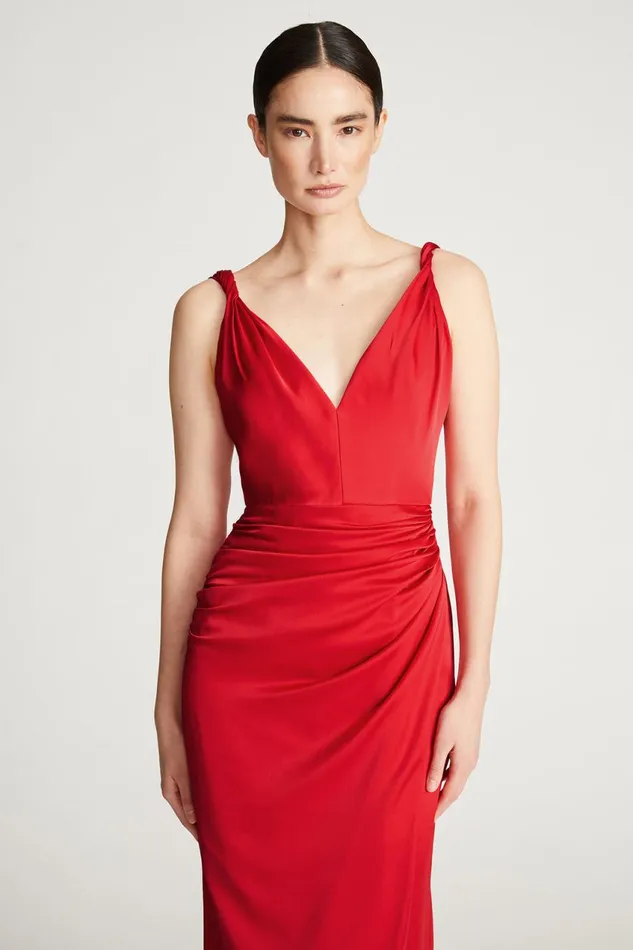 Gowns Women Halston Yvette Gown In Satin Crimson