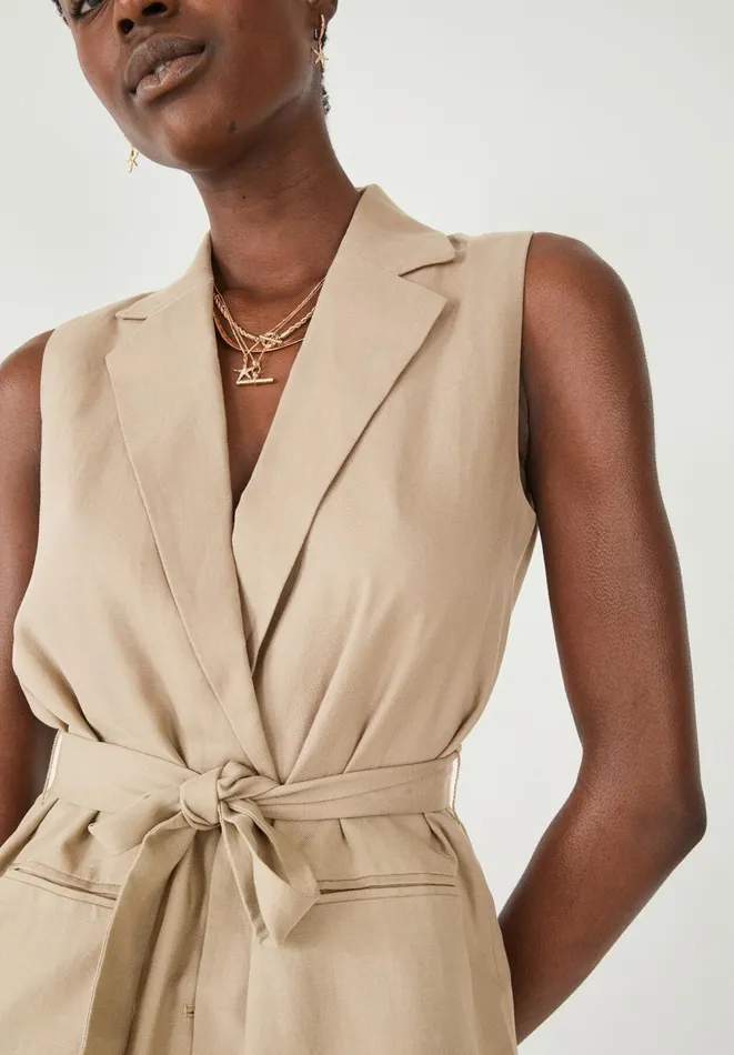 Hush Jackets and Coats Women Jolean Sleeveless Blazer Caramel