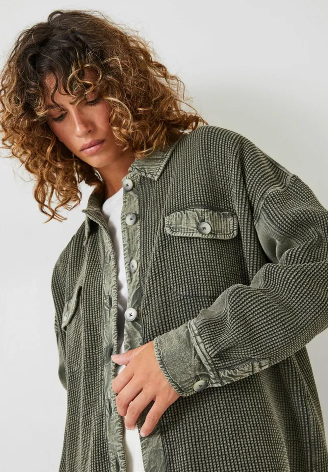 Hush Jackets and Coats Women Wanda Waffle Jersey Shacket Khaki