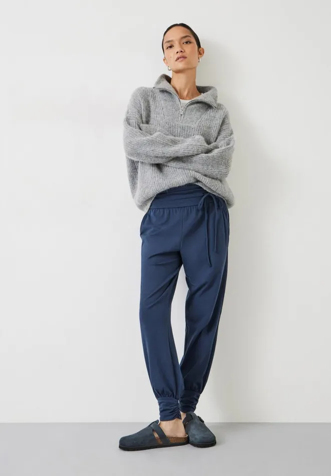 Hush Joggers and Leggings Women Alexa Harem Trousers Midnight