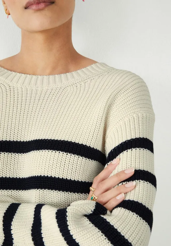 Hush Jumpers and Cardigans Women Kairi Striped Knitted Jumper Off White Navy Blue