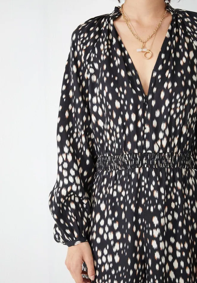 Hush Jumpsuits Women Mable Printed Jumpsuit Ikat Spot Blackecru Hush Jumpsuits Women Mable Printed Jumpsuit Ikat Spot Blackecru
