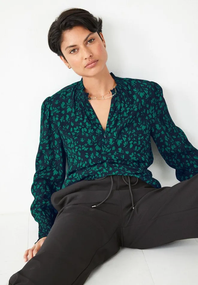 Hush Shirts and Blouses Women Tyra Blouse Petal Ditsy 8211 Navygreen