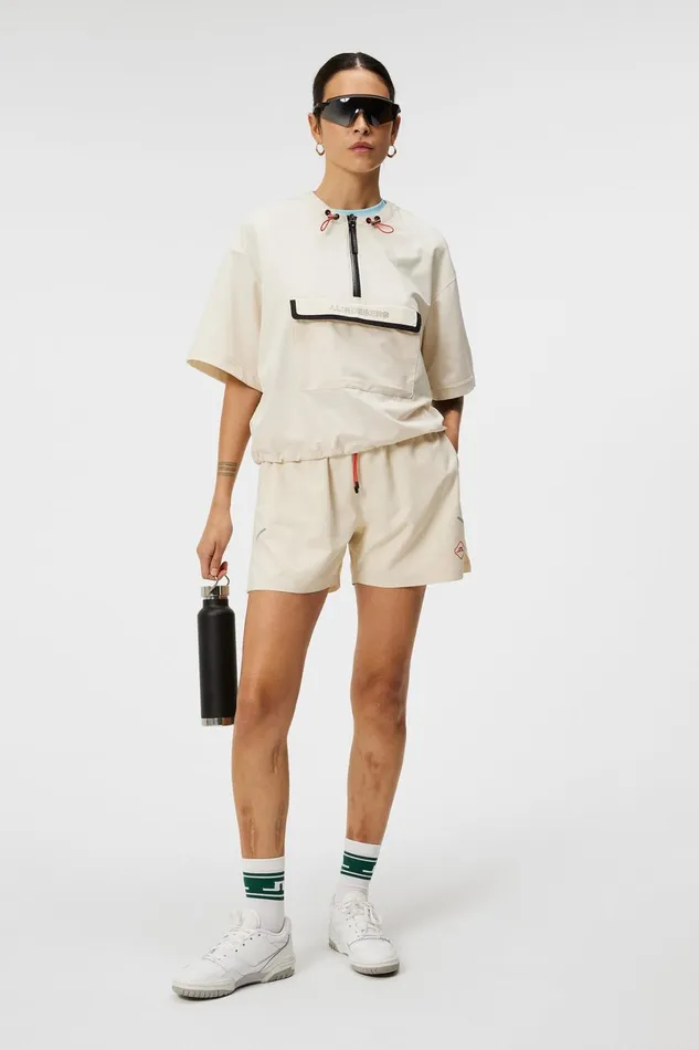 JLindeberg Base and Mid Layers Women Chrisann Short Sleeve Pullover