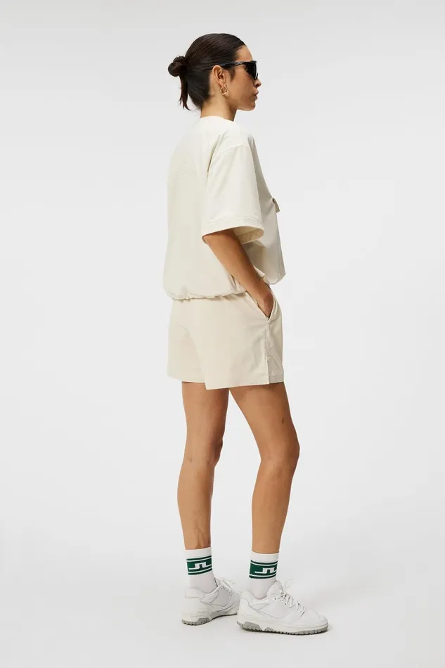 JLindeberg Base and Mid Layers Women Chrisann Short Sleeve Pullover