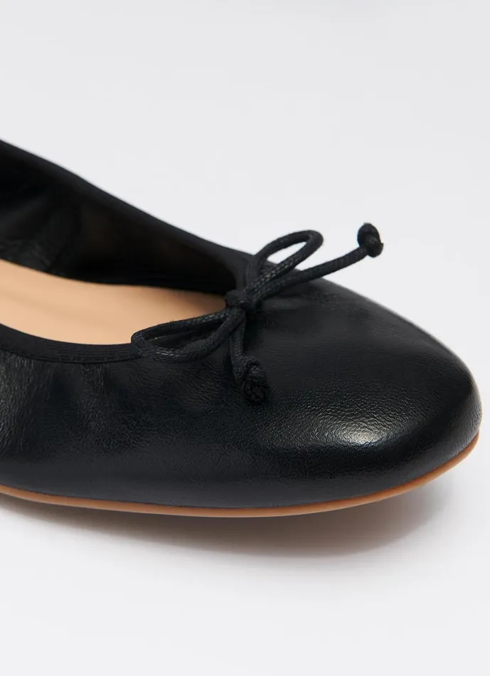 LKBennett Flats Women Trilly Black Leather Ballet Pumps LKBennett Flats Women Trilly Black Leather Ballet Pumps