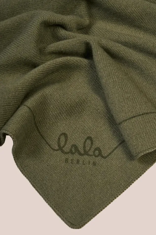 Lala Berlin Scarves and Triangles Triangle Solid XS Cashmere Leaf 8211 Women