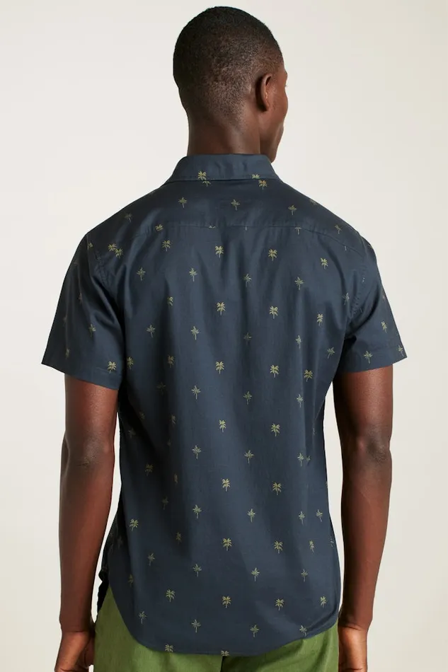 Men Bonobos Short Sleeve Shirts Button Up Your Style With Bonobos039 Riviera Short Sleeve Shirt Navy Palm Palooza Men Bonobos Short Sleeve Shirts Button Up Your Style With Bonobos039 Riviera Short Sleeve Shirt Navy Palm Palooza