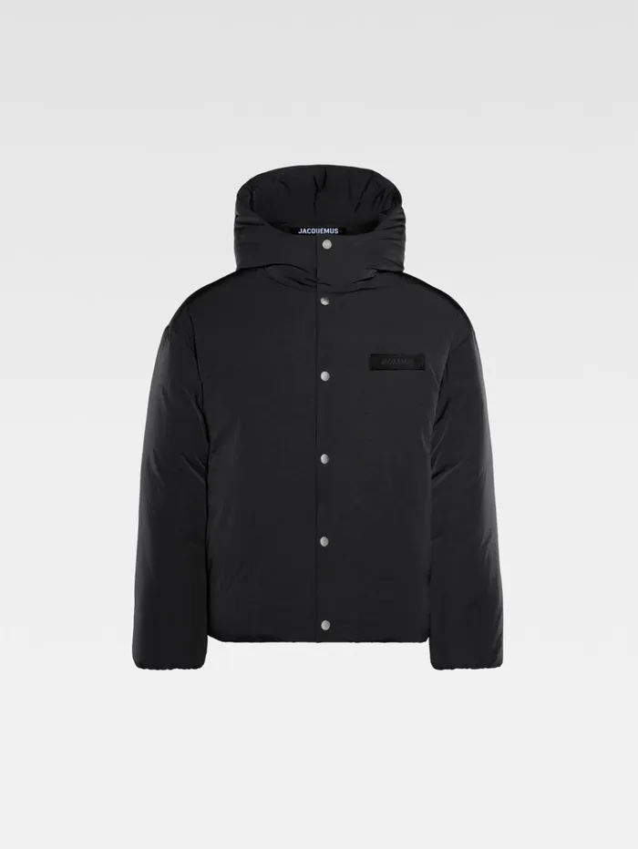 Men Coats and Jackets JACQUEMUS The Puffer Jacket Black Men Coats and Jackets JACQUEMUS The Puffer Jacket Black