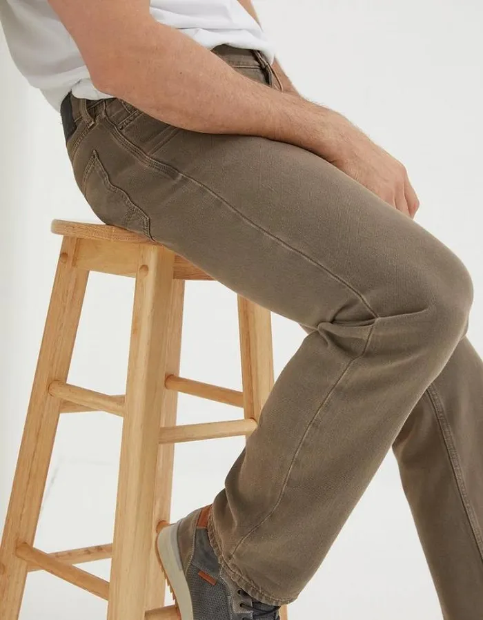 Men FatFace Jeans Straight Fit Barton Jeans Light Brown