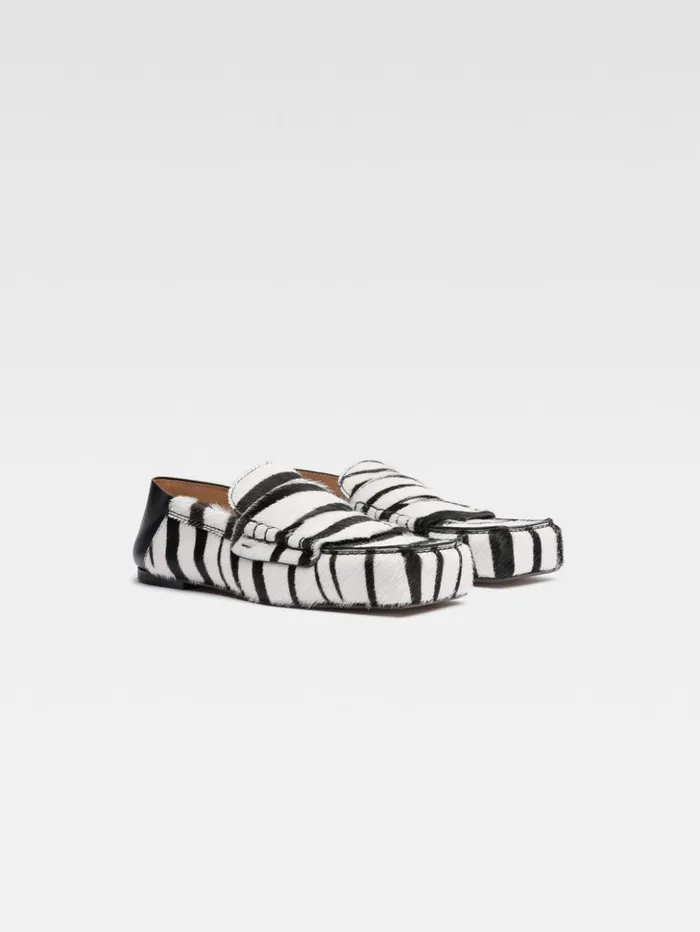 Men Shoes JACQUEMUS The Carr Loafers Black and White Zebra