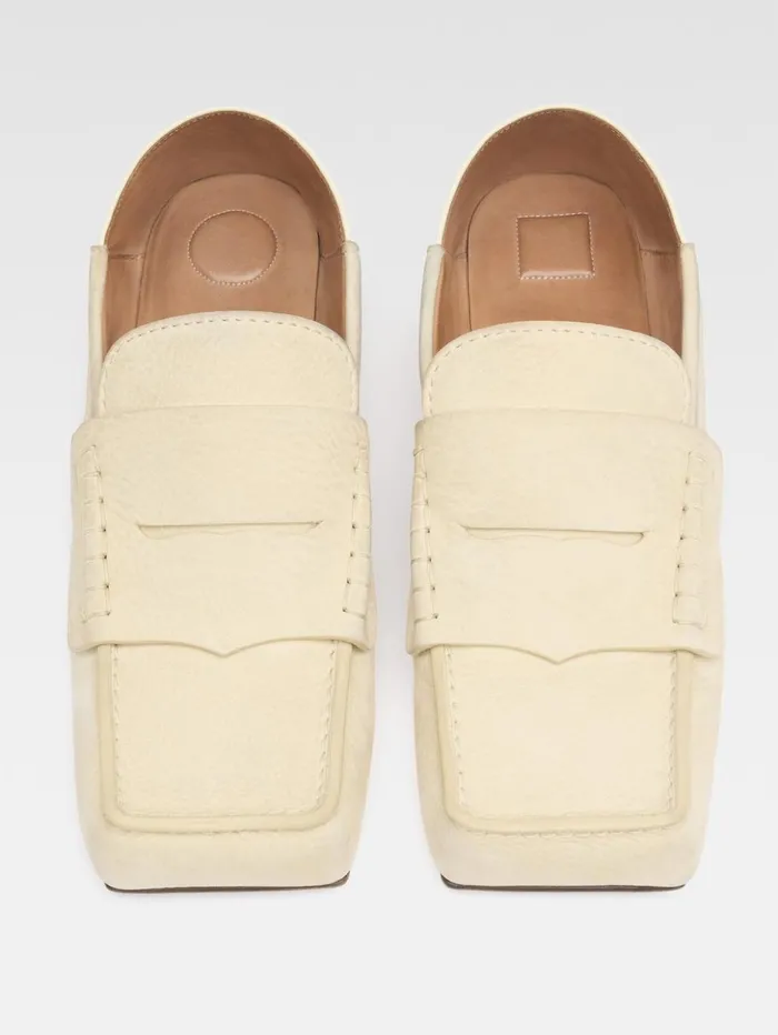 Men Shoes JACQUEMUS The Carr Loafers Pale Yellow Men Shoes JACQUEMUS The Carr Loafers Pale Yellow