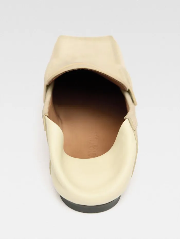 Men Shoes JACQUEMUS The Carr Loafers Pale Yellow Men Shoes JACQUEMUS The Carr Loafers Pale Yellow