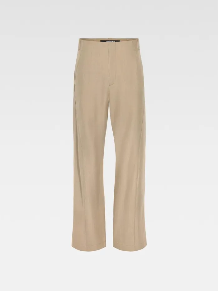 Men Trousers and Shorts JACQUEMUS The Scala Pants Beige Men Trousers and Shorts JACQUEMUS The Scala Pants Beige