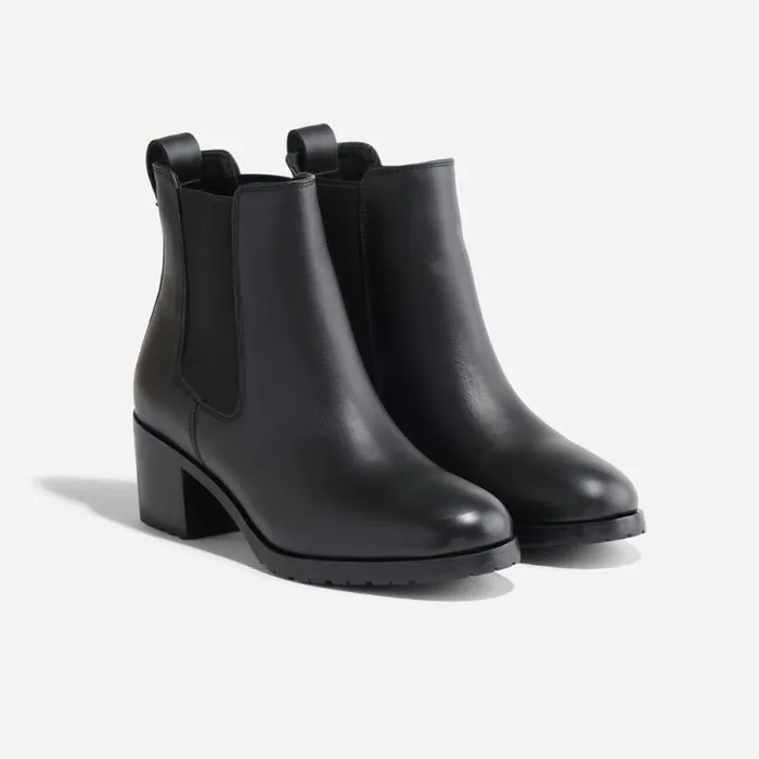 Nisolo Boots Women Ana GoTo Heeled Chelsea Boot Blackblack