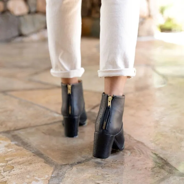 Nisolo Boots Women Dari Commuter Boot Blackblack
