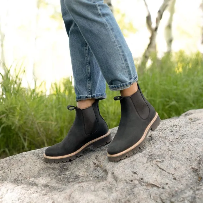 Nisolo Boots Women GoTo Lug Chelsea Boot Black