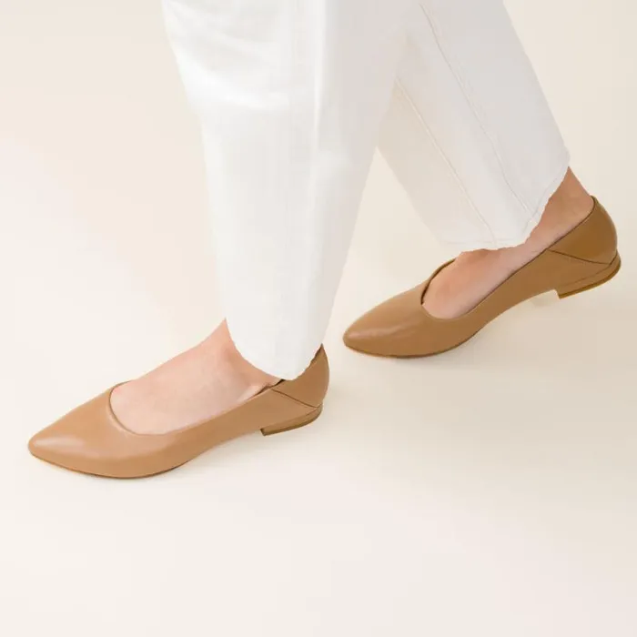 Nisolo Flats and Slip Ons Women Fina Pointed Toe Flat Almond Nisolo Flats and Slip Ons Women Fina Pointed Toe Flat Almond