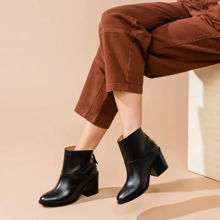 Nisolo Heels Women Dari Boot 20 Blackblack Nisolo Heels Women Dari Boot 20 Blackblack