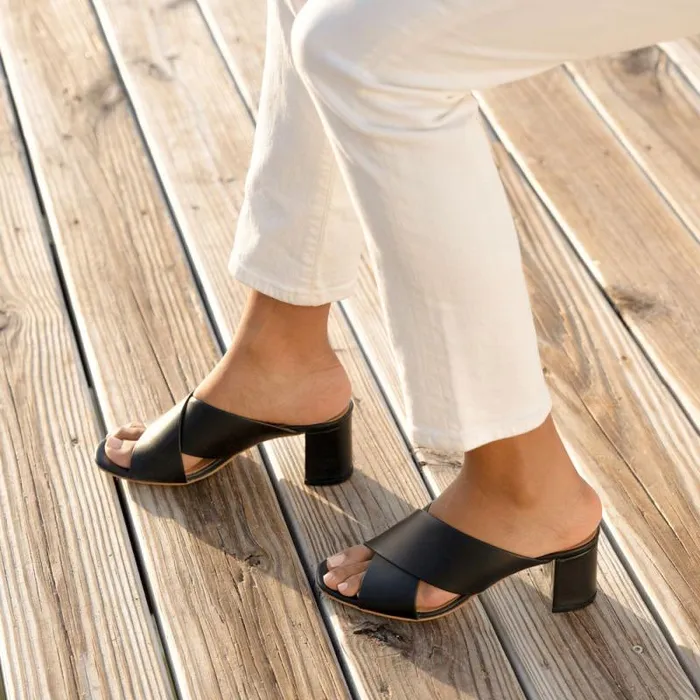 Nisolo Sandals Women Carina Cross Strap Mule Black Nisolo Sandals Women Carina Cross Strap Mule Black