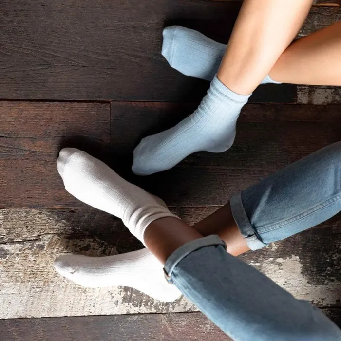 Nisolo Socks Women Cushion Crew Hiker Sock Khaki Nisolo Socks Women Cushion Crew Hiker Sock Khaki