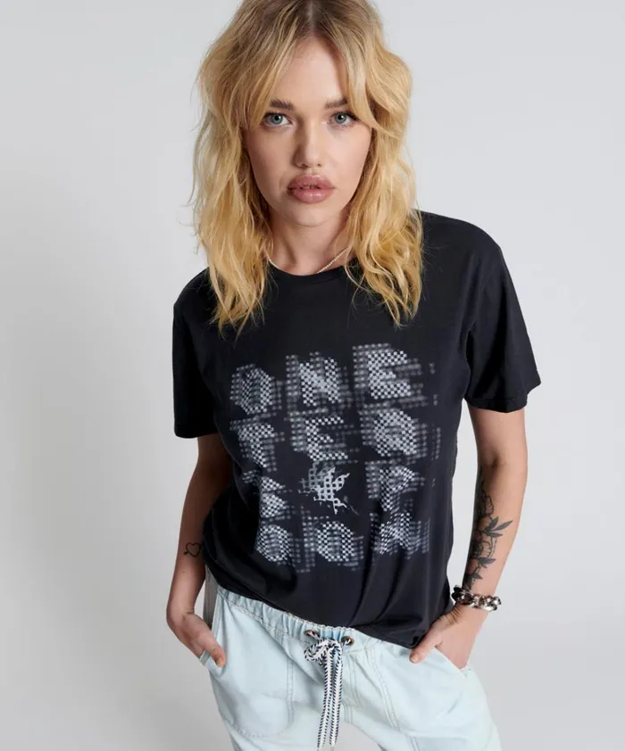 One Teaspoon Tees and Tanks ONE TEASPOON POSTER PRINT CREW TEE 8211 Women
