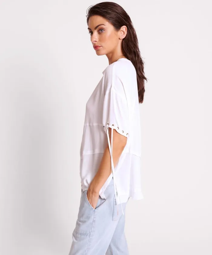 One Teaspoon Tops WHITE LACED CHARLESTON PANEL TEE 8211 Women One Teaspoon Tops WHITE LACED CHARLESTON PANEL TEE 8211 Women