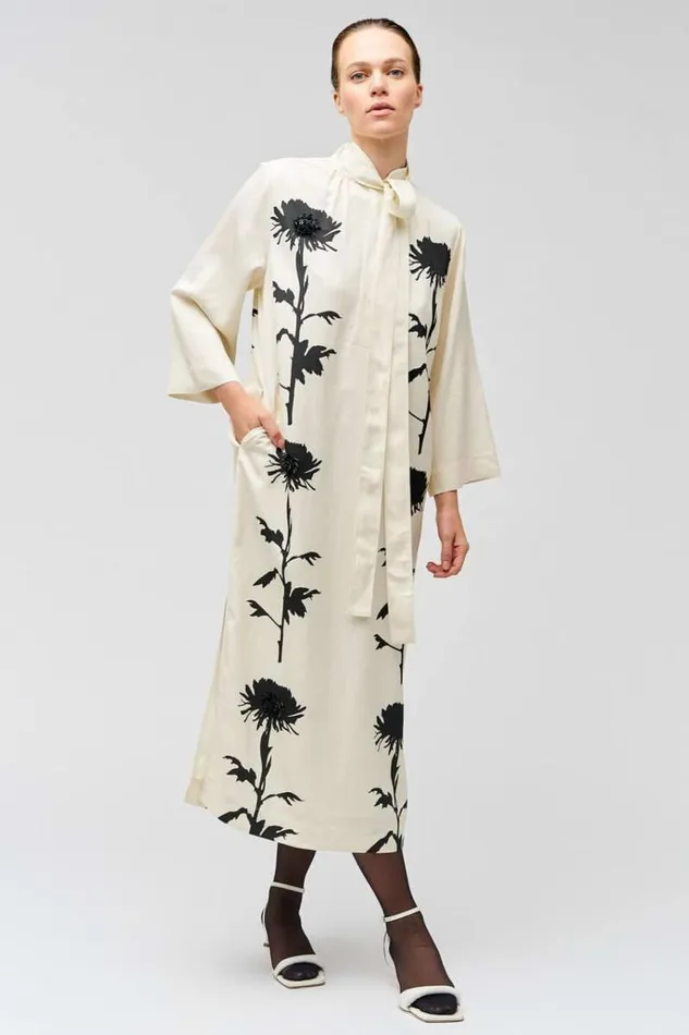 Oroton Dresses Women Graphic Floral Print Dress Antique Cream