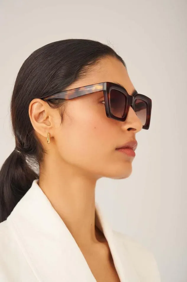 Oroton Sunglasses Accessories Reese Sunglasses Dark Tort