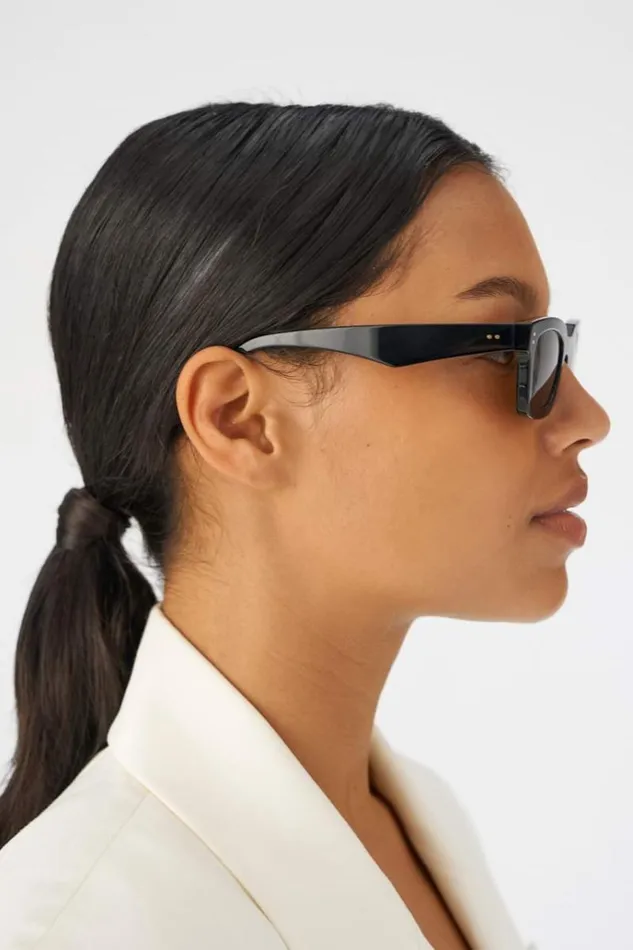 Oroton Sunglasses Accessories Wilder Polarised Sunglasses Black