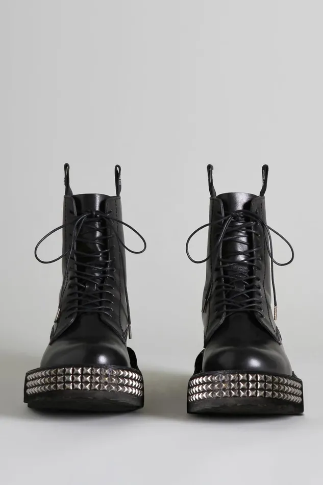 R13 Sale Women SINGLE STACK BOOT WITH STUD SOLE 8211 BLACK