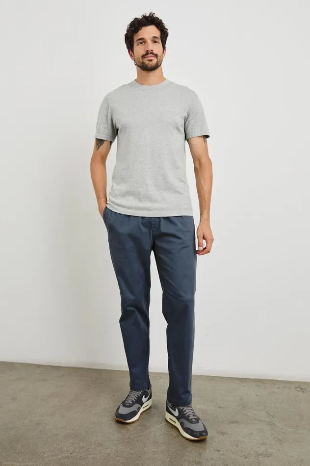 Rails Shirts Men MASON COTTON CASHMERE TSHIRT Heather Grey