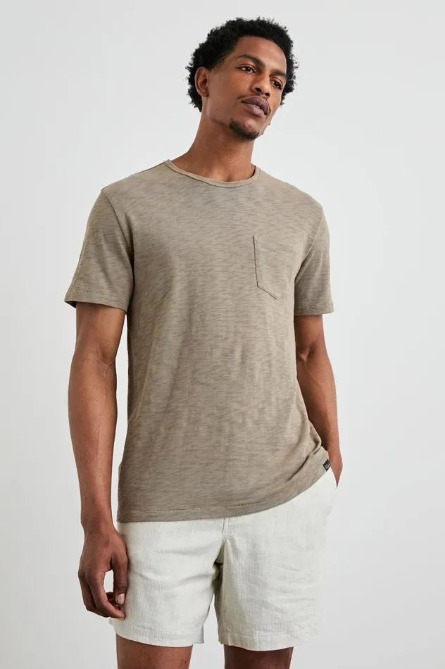 Rails TShirts and Thermals Men SKIPPER TSHIRT Barley