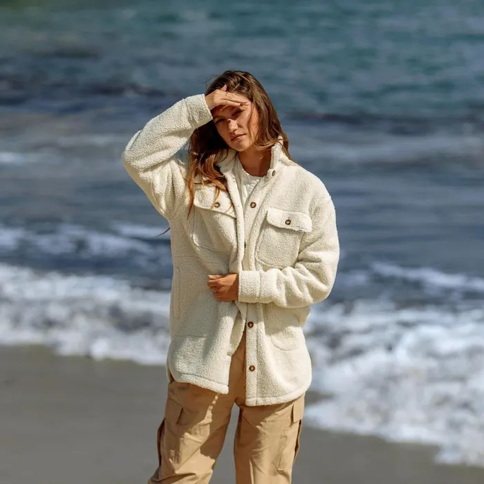 Reef Hoodies Sweaters and Jackets Women Sammie Sherpa Shacket Almond Milk