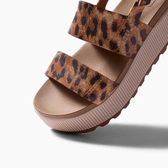 Reef Sandals Women Water Vista Higher Leopard