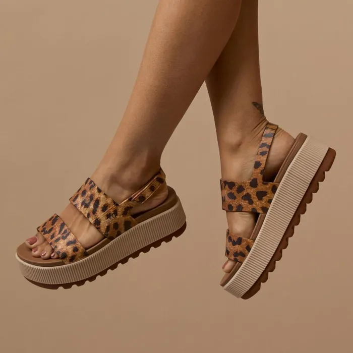 Reef Sandals Women Water Vista Higher Leopard