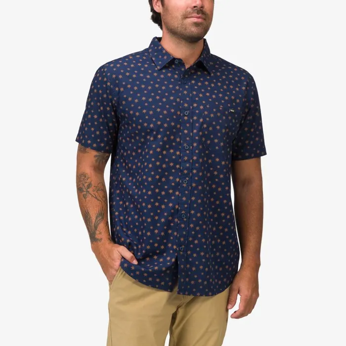 Reef TShirts and Shirts Men Bentley Short Sleeve Woven Shirt Dress Blues