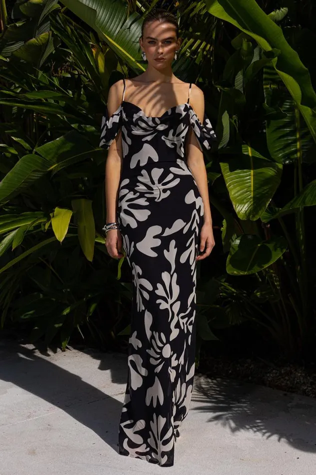Runaway The Label Maxi Shop NUOVO MAXI DRESS 8211 BLACK BOTANICA