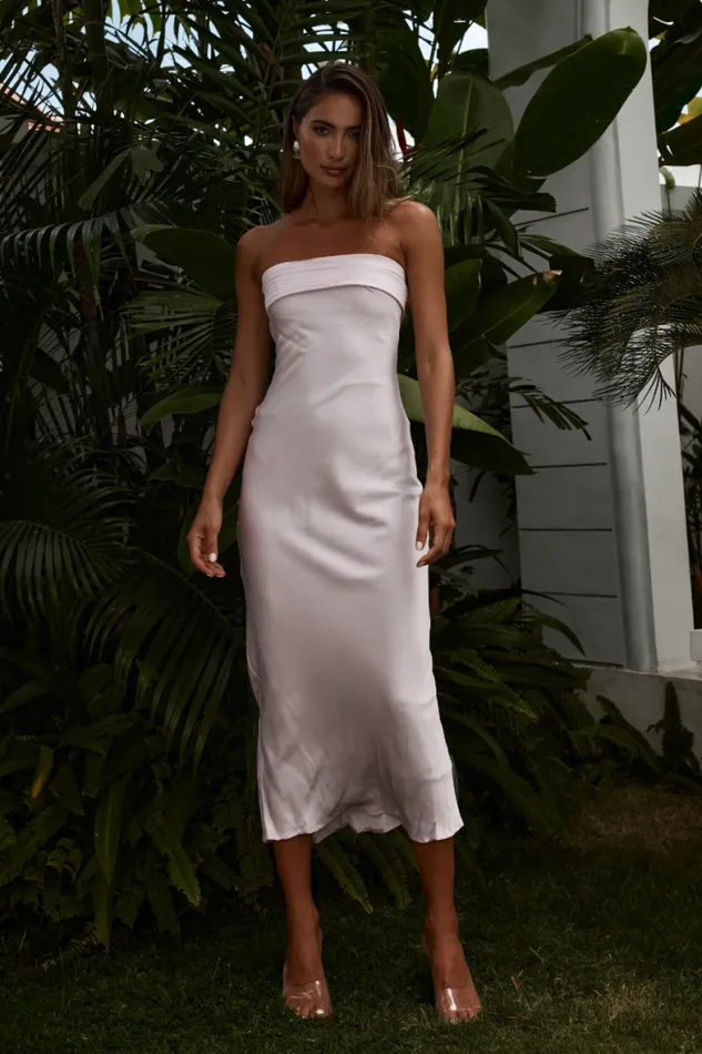 Runaway The Label Midi Shop PEREZ LONG MIDI DRESS 8211 LIGHT PINK
