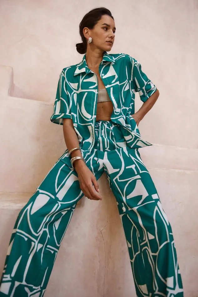 Runaway The Label Shirts and Blouses Shop GIANI SHIRT 8211 GREEN