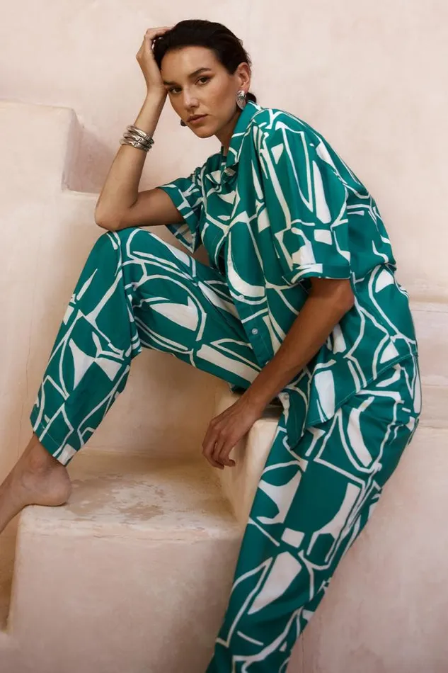 Runaway The Label Shirts and Blouses Shop GIANI SHIRT 8211 GREEN