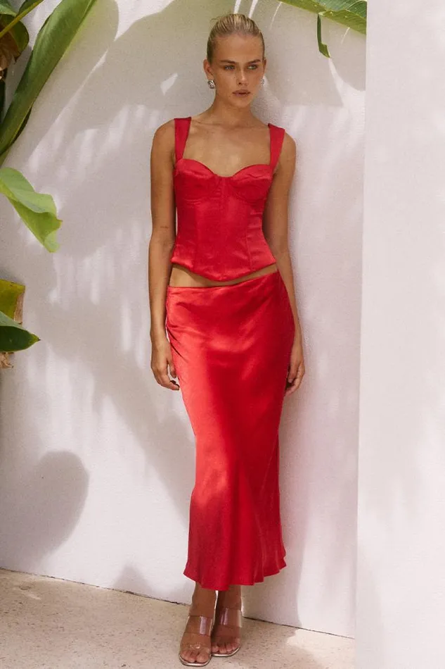 Runaway The Label Skirts Shop OURA MIDI SKIRT 8211 RED