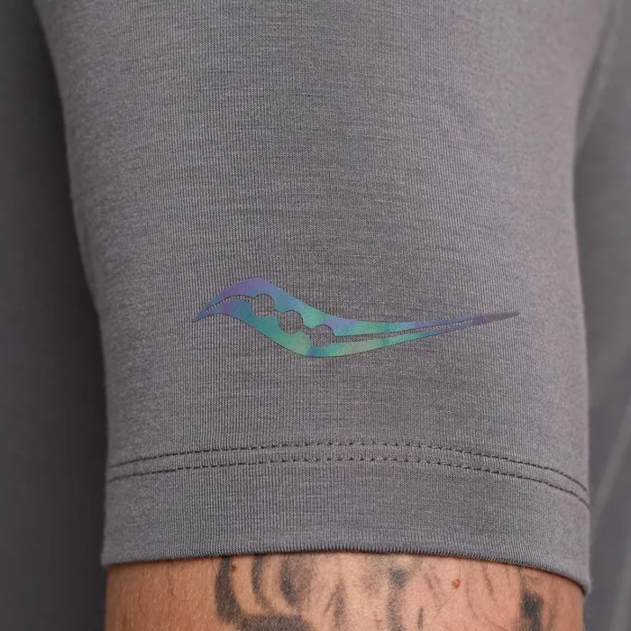 Saucony Tops Men Triumph Short Sleeve Carbon